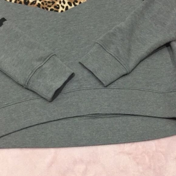 Victoria Secret PINK sweatshirt size XS P - Picture 6 of 12